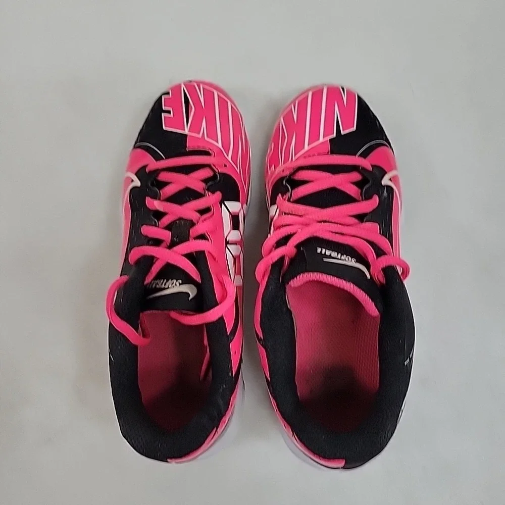 Nike‎ Jr Football Cleats Pink Black Youth Size 3.5Y Soccer Cleats Youth
